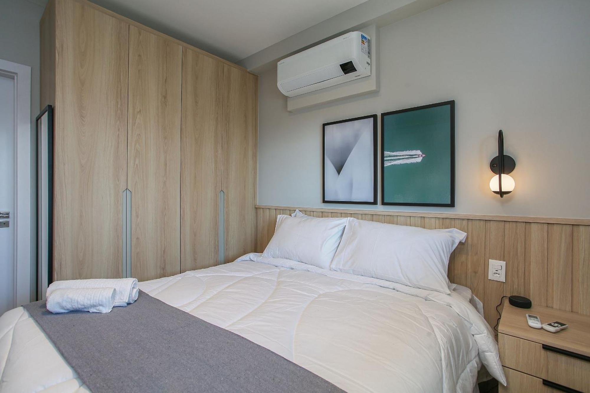 Expand Pinheiros Apartment